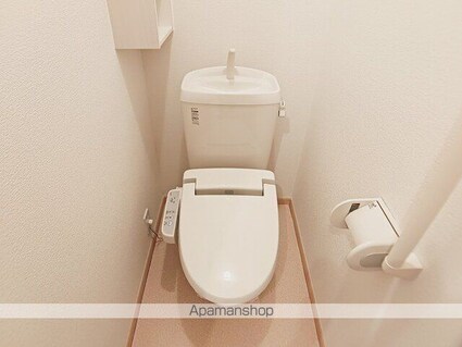 クレディ・メゾン[1R/32.9m2]のトイレ