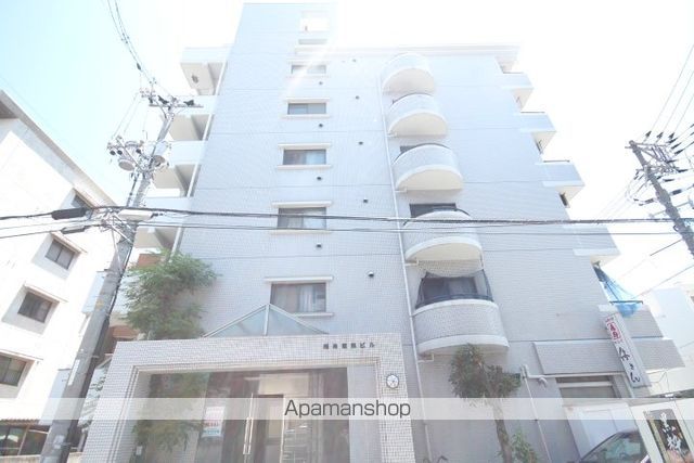 福地産業中広ビルの外観写真