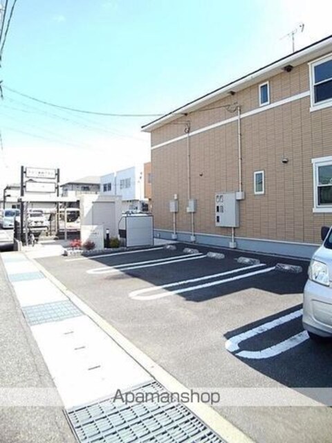 フェリオ南蔵王[1LDK/45.07m2]の駐車場1