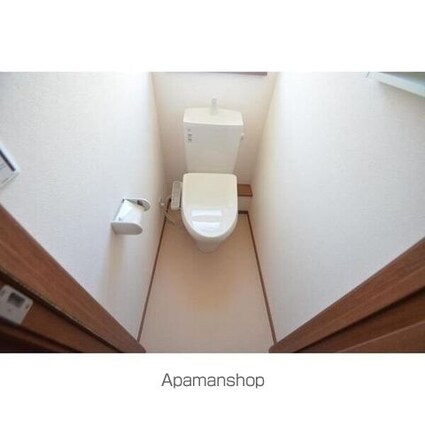 Ｗｅｓｔ　Ｈｏｕｓｅ[2LDK/65.52m2]のトイレ