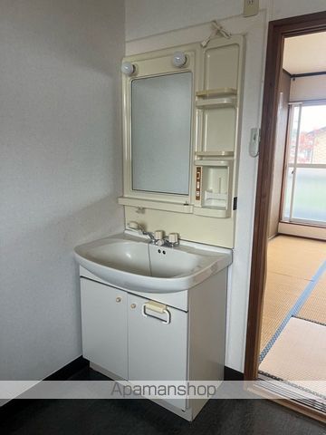 メゾンビィーズの内装写真