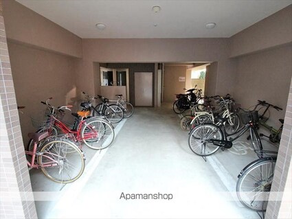 グレイスパル清水[1R/26.99m2]の共用部3