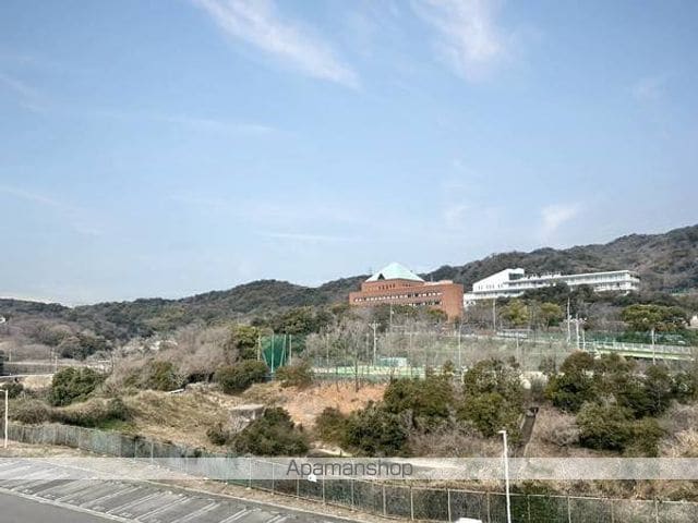 ビレッジハウス鳴滝8号棟の内装写真