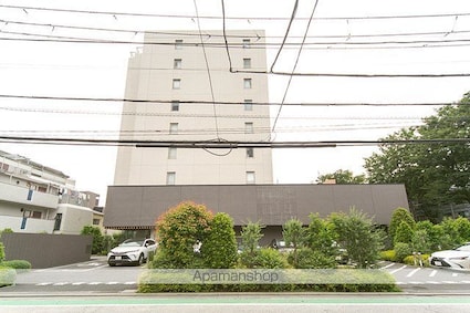 Ｔ．ｂｒａｎｄ世田谷[1LDK/37m2]の外観2