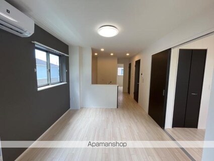 エスペランサ[2LDK/53.8m2]のリビング・居間1