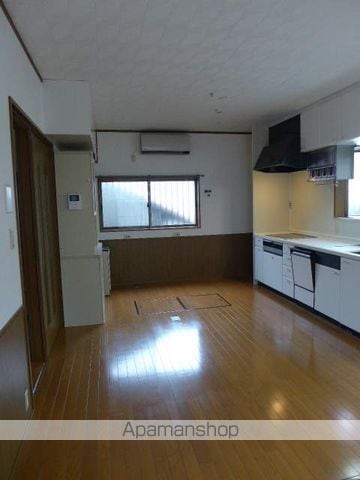 高浜青木町戸建の内装写真