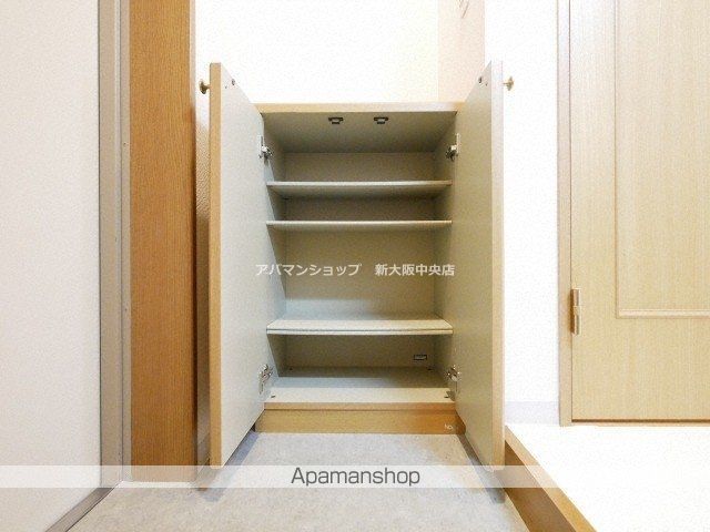 リバースクウェア103の内装写真