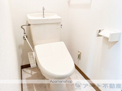 ユーミーＡＯＫＩ　Ａ棟[3DK/56.85m2]の内装1