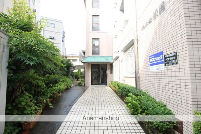 ベルメゾン松田の玄関写真