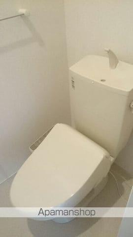 トゥールビヨン IIIの内装写真