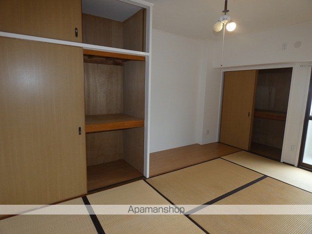 藤原マンション八町の内装写真