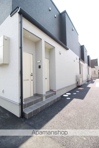 ソラリアの玄関写真