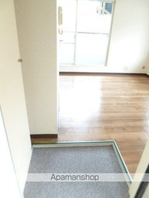 スカイコート立川２[1R/14.52m2]の玄関