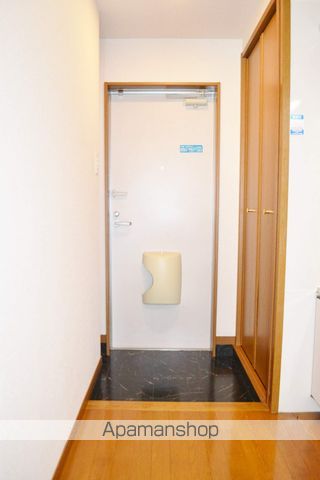 センペル・リンクウの内装写真