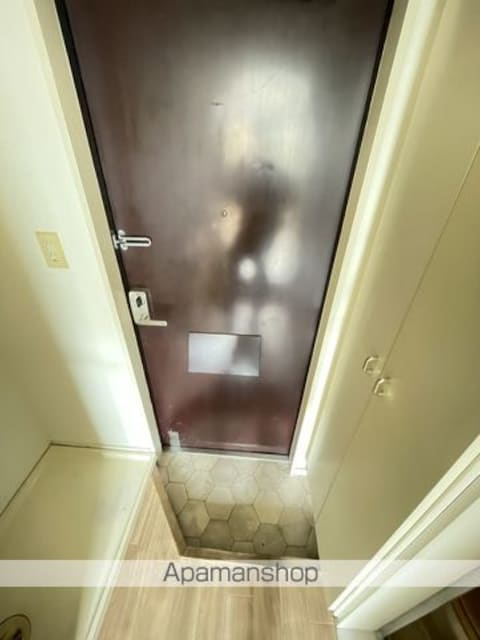 ローズコート和歌山[1K/16.99m2]の玄関