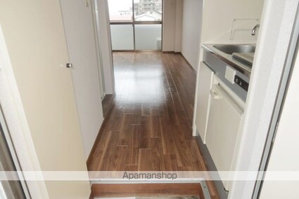 日進飯能マンション[1R/16.01m2]の玄関