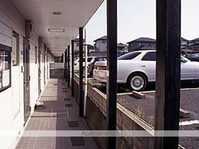 レオパレス本城東三番館の外観写真
