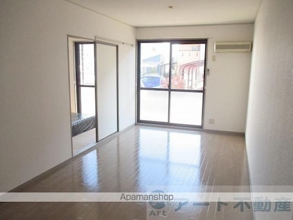 ヴァン・ヴェール[2LDK/51.65m2]のリビング・居間