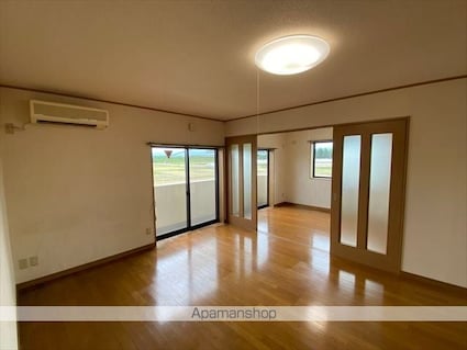 レジデンス月山　Ｂ棟[2LDK/60.42m2]のリビング・居間