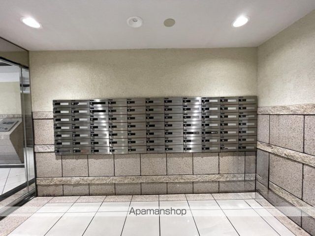 スカイコート後楽園WESTの内装写真