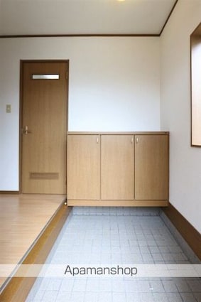 正円寺野本一戸建Ｂ棟[4LDK/82.8m2]の玄関