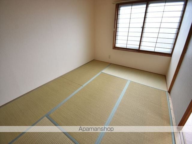 ジャストイン平岡の内装写真