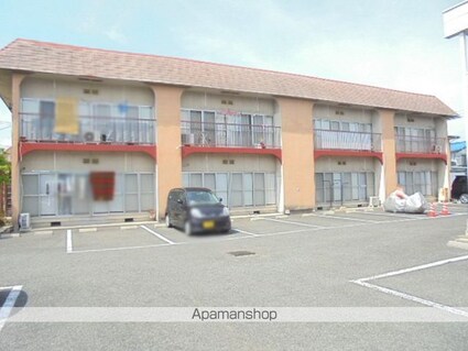 メゾン柳原[2K/41m2]の駐車場