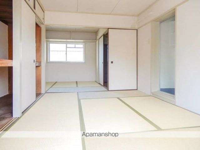 ビレッジハウス河内第二1号棟の内装写真