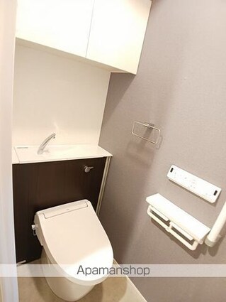 ラクーン守山[1LDK/42.59m2]のトイレ