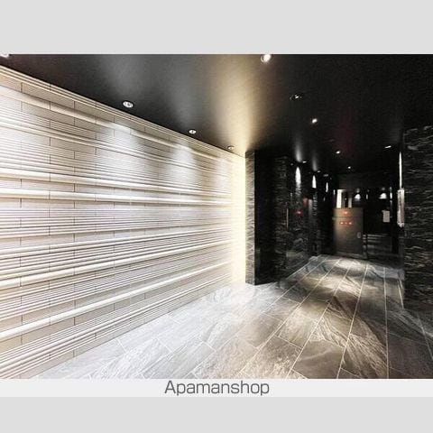 SーRESIDENCE新大阪RISHの玄関写真