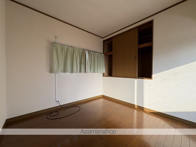 岡山市南区 2階建 築57年の内装写真