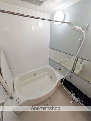 岡山県倉敷市鶴形１丁目[2LDK/69.82m2]のバス