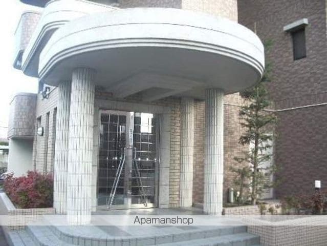 フルール98の玄関写真