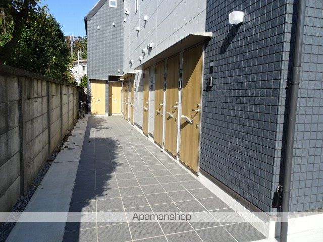 バーミープレイス立川IIの玄関写真