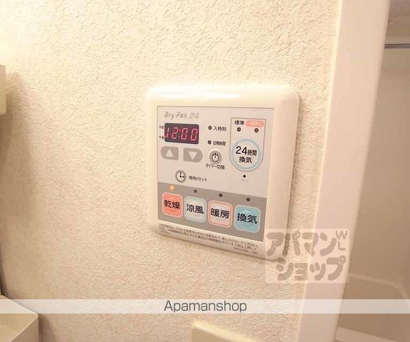 ミスター・キーズ西院の内装写真