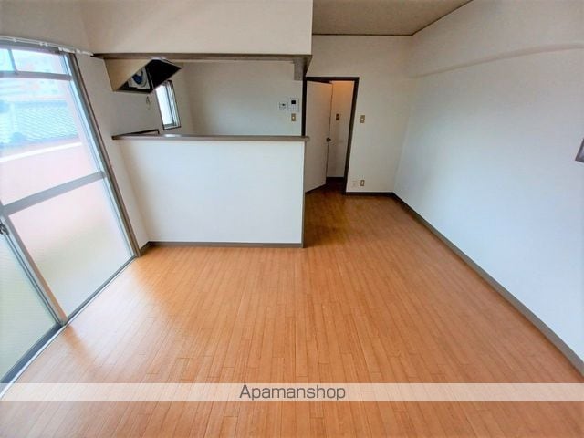 エレガンスメゾン6の内装写真