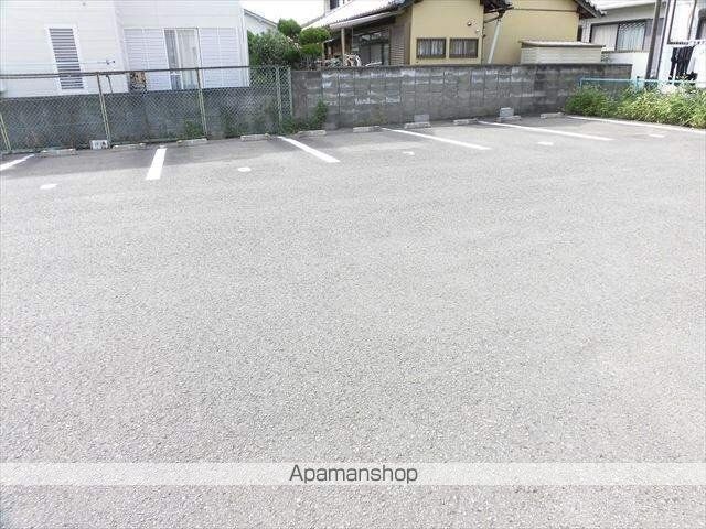 和歌山県和歌山市市小路[1LDK/42.3m2]の駐車場