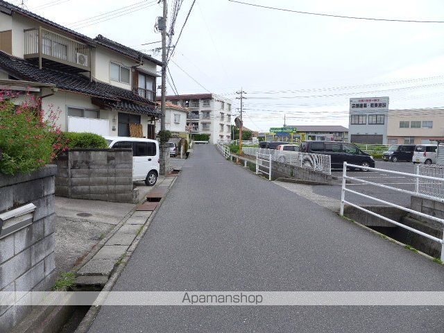ファミールの周辺写真