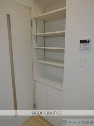 ヴィゴーレ本町[1R/29.6m2]の内装2