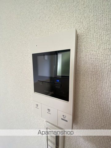 LAPELMELIAの内装写真