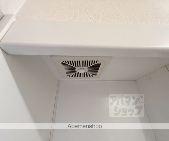 アーモンビルの内装写真