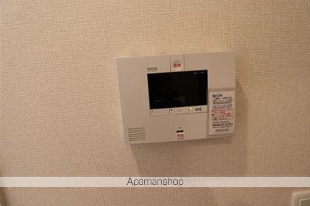 佐世保市 3階建 築8年の内装写真