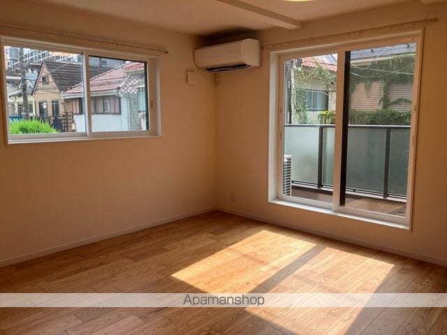 detached 東京都中野区野方１丁目4-7

地図を見る