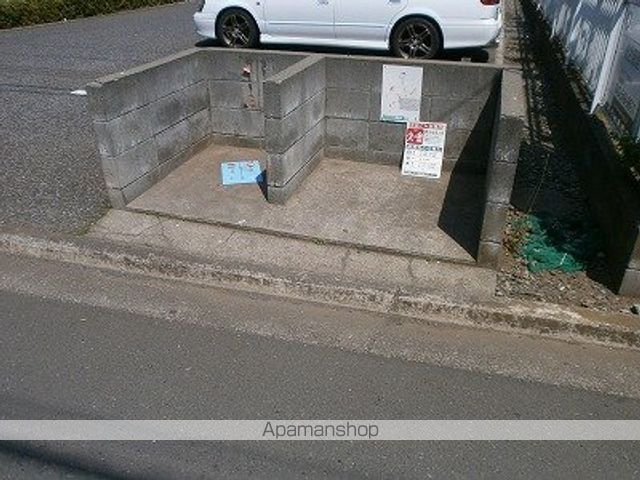 【立川市柏町のアパートの写真】