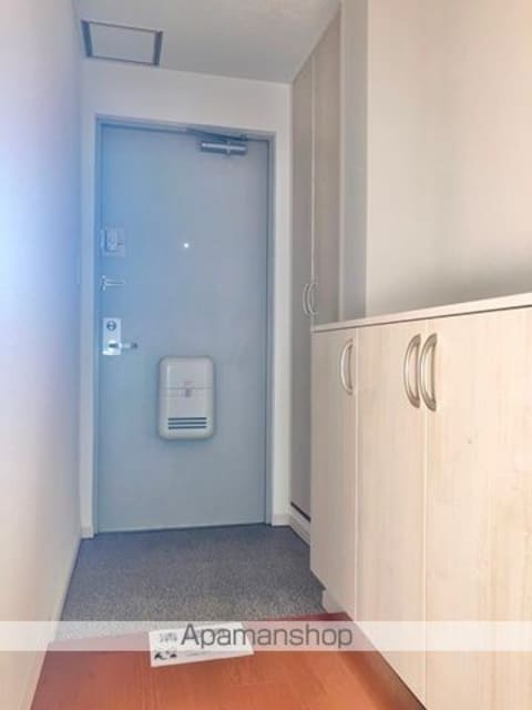 フドウ三軒茶屋ハイツ[3LDK/62.83m2]の玄関