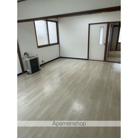 札幌市南北線 北３４条駅 徒歩15分 2階建 築52年の内装写真