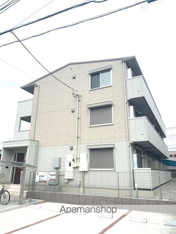 Lotusの外観写真