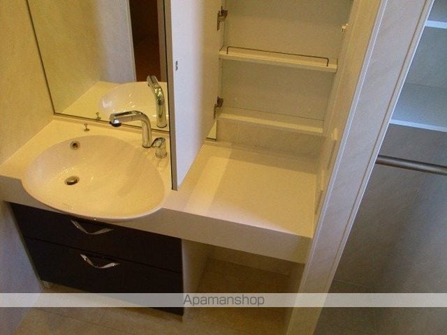 フォルテューヌDの内装写真