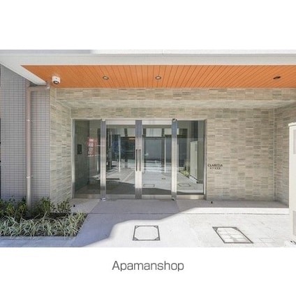 クラリティア綾瀬[1DK/30.33m2]のエントランス