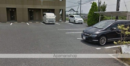アクアマリン[1K/30m2]の駐車場2